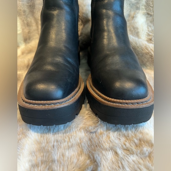 Sam Edelman Laguna Chelsea boot - Picture 3 of 8